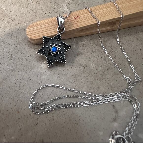 Star of David, Jewish Star Sterling Silver Necklace - Picture 4 of 6